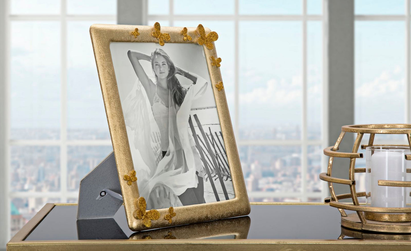 b5ea7b9d42bc2f3408dd6b234f3a45a5