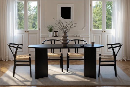 Blagovaonski stol 082, drvo crno