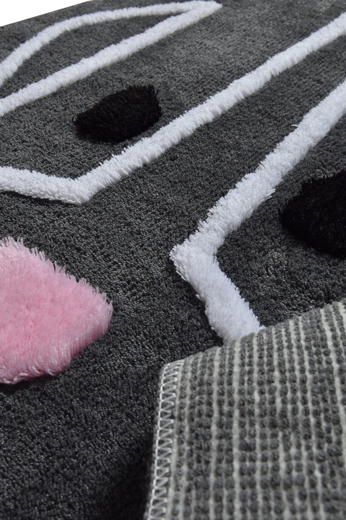 c14d4c532ee4ddedb431cd74313ce25e