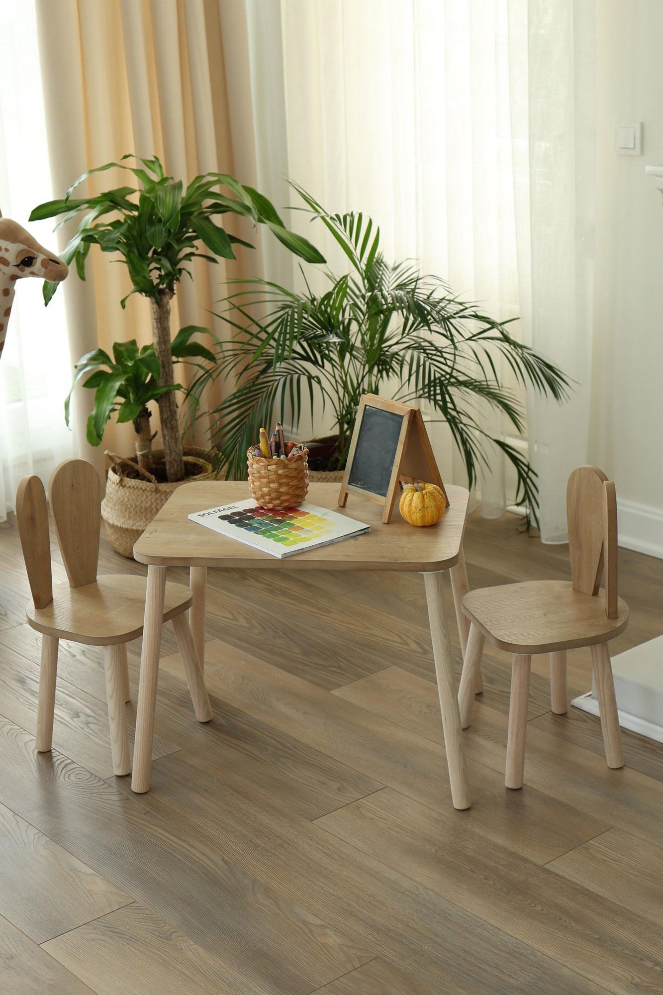 Dječji stolni set BUNNY TWO CHAIR, smeđa boja