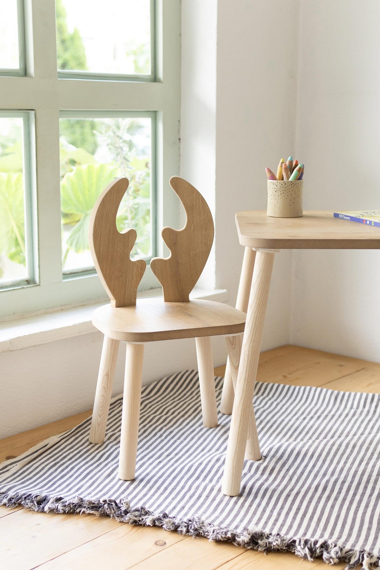 Dječja stolica DEER CHAIR, smeđa boja