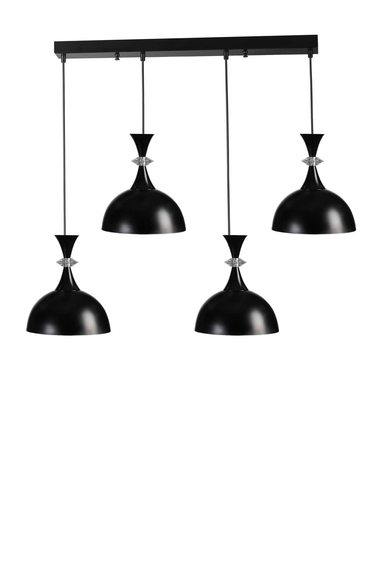 Luster 443, crni