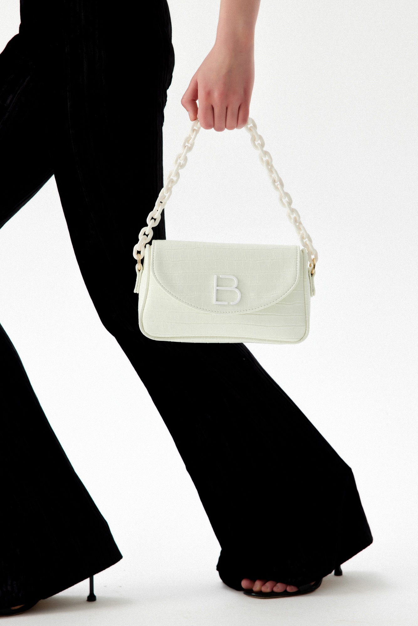 f16b596db33e913d41ee6b110dcd75d3