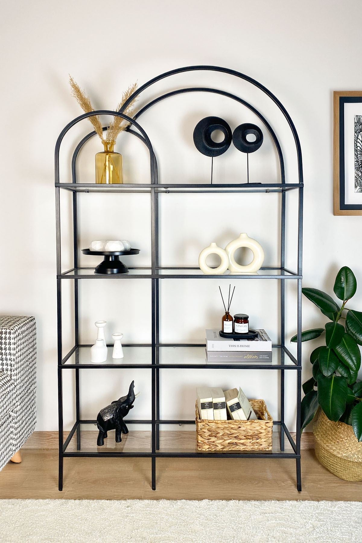 c91c3a64176f0d676f6556137b48a358