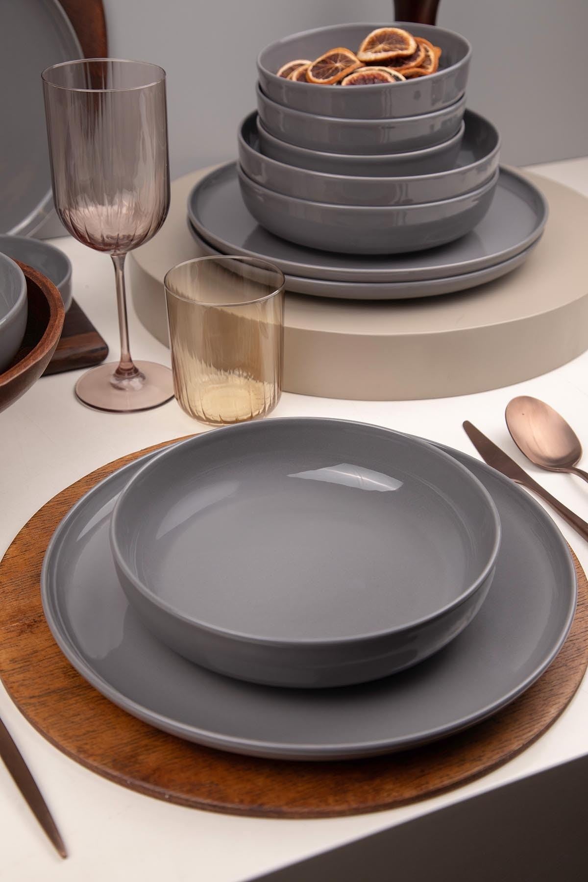 Set za jelo (12 komada)