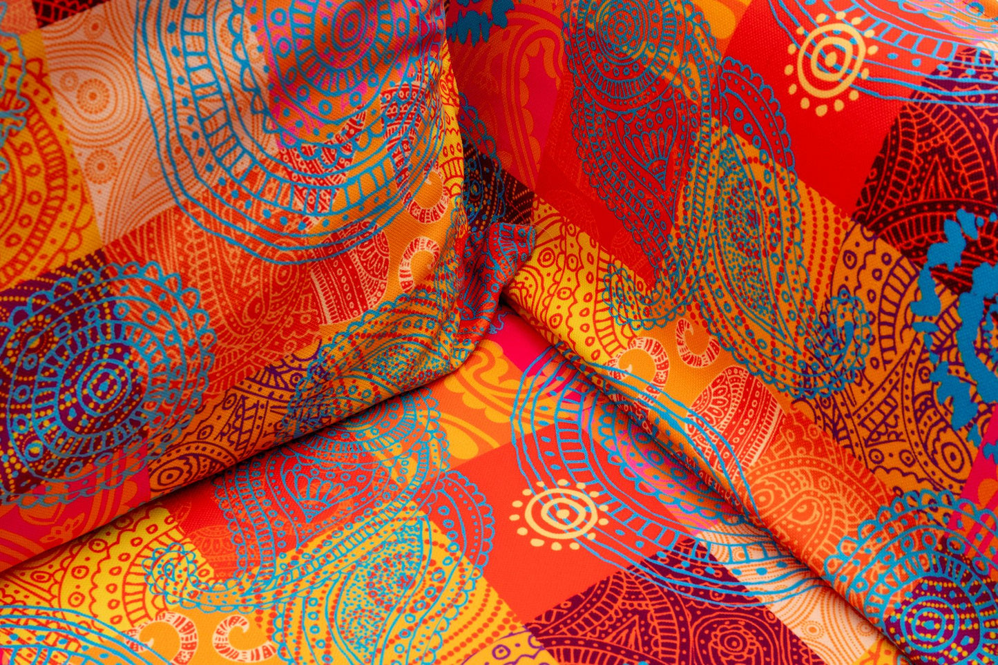 Dvosjed na razvlačenje, Višebojno, Chatto - Patchwork
