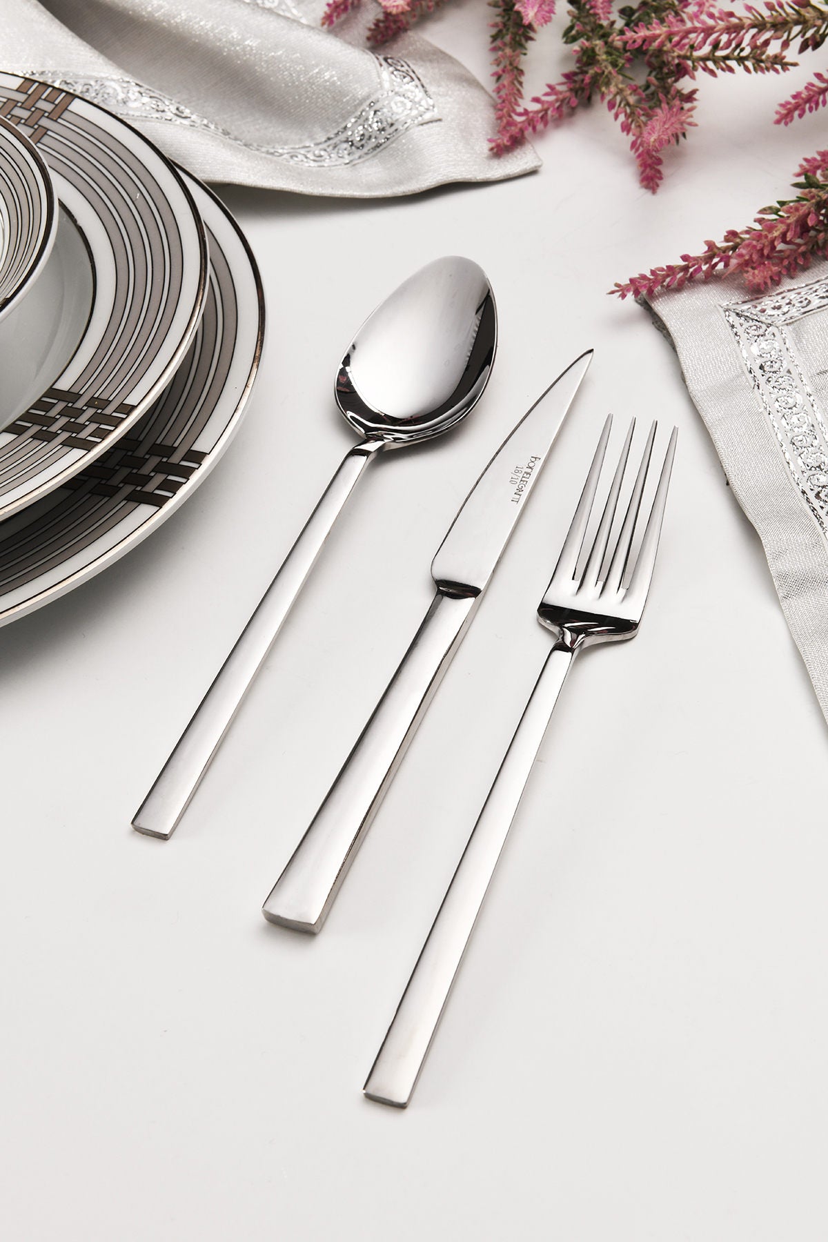 b52ece6bb8fdcb3c3b582cdc6ec670a6