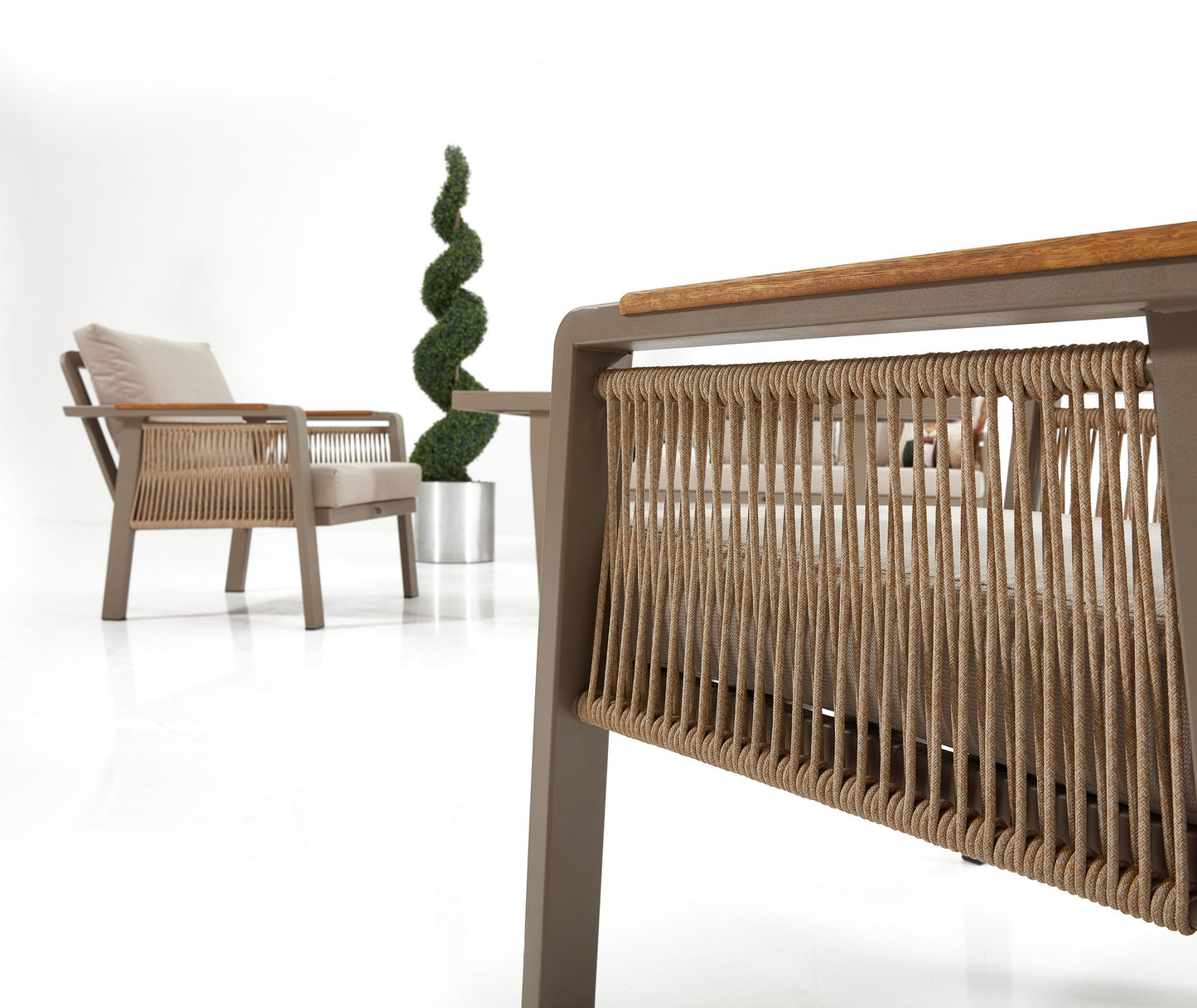 70d1a8312b20e6e6343eefb7a54ce0ff