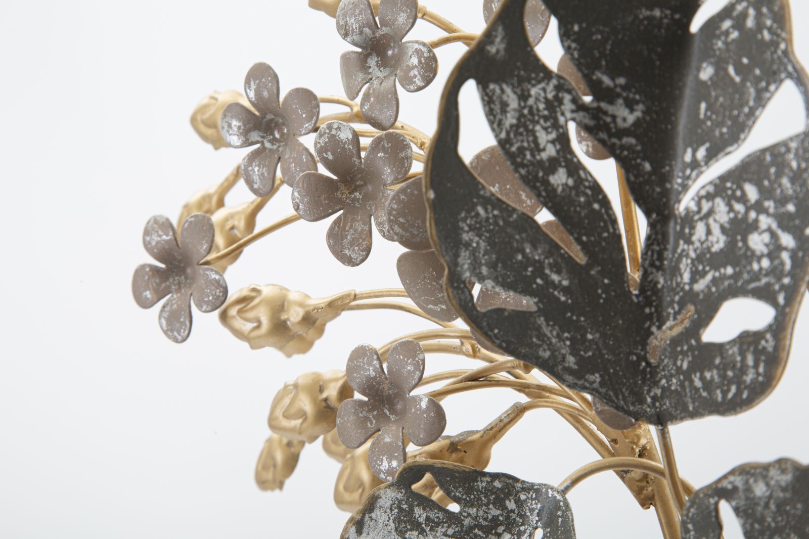 f153a9722c3ea2e3e0f37952d99a75fd