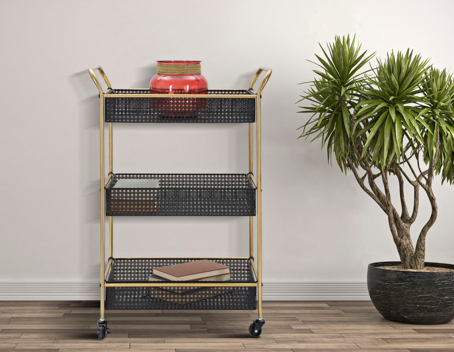 c966b8e90c7b5485ffbeaba4e6ccd795