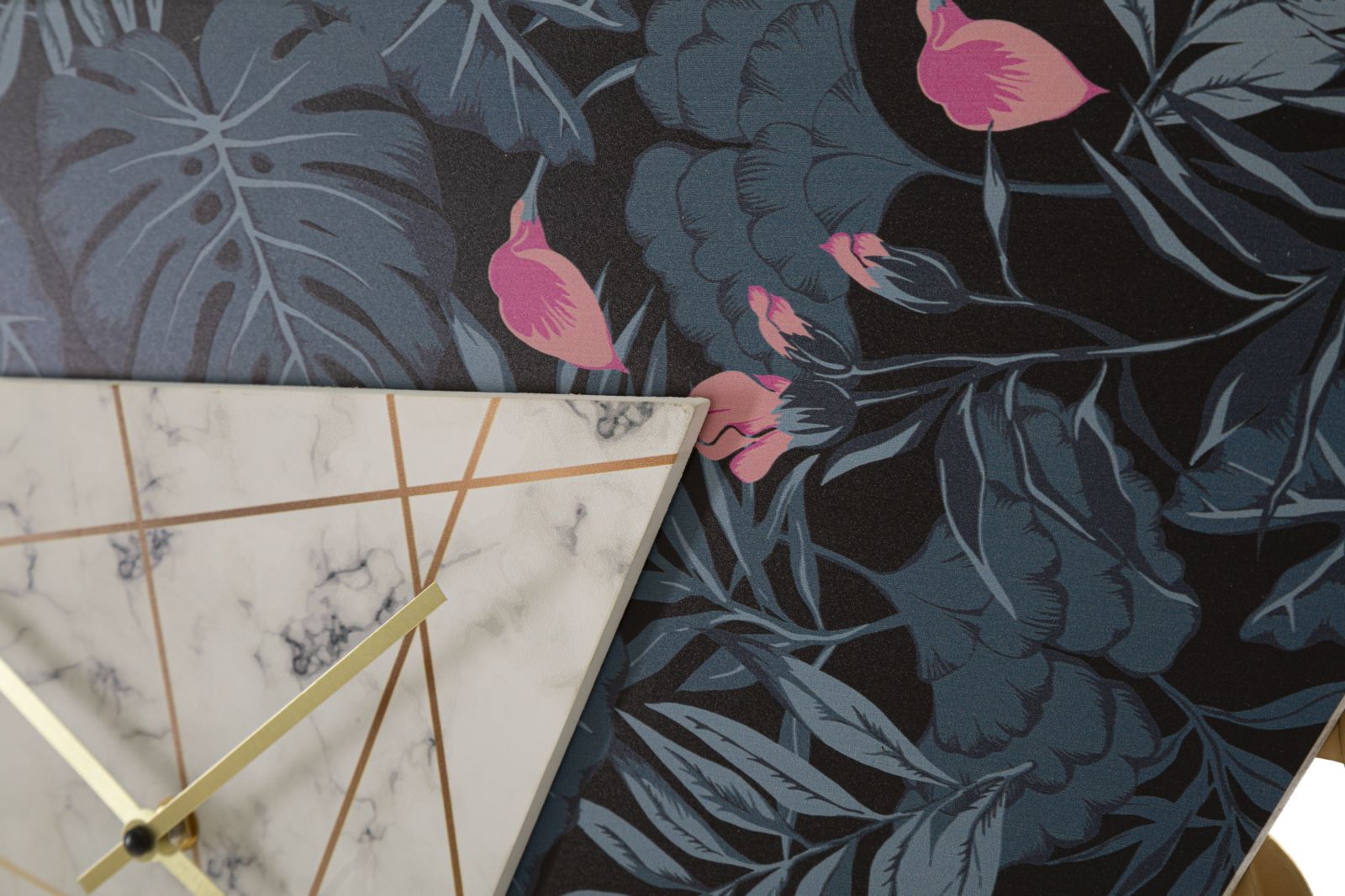 2c1aab107891f6cbe15a32042c5385e0