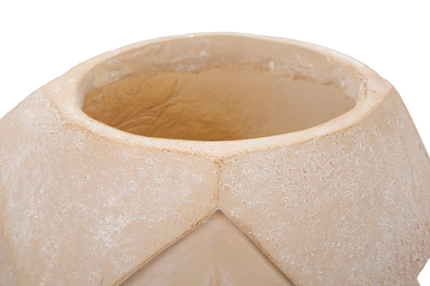 6e8dde231062f18e2e3e3e86d3dc1ec7