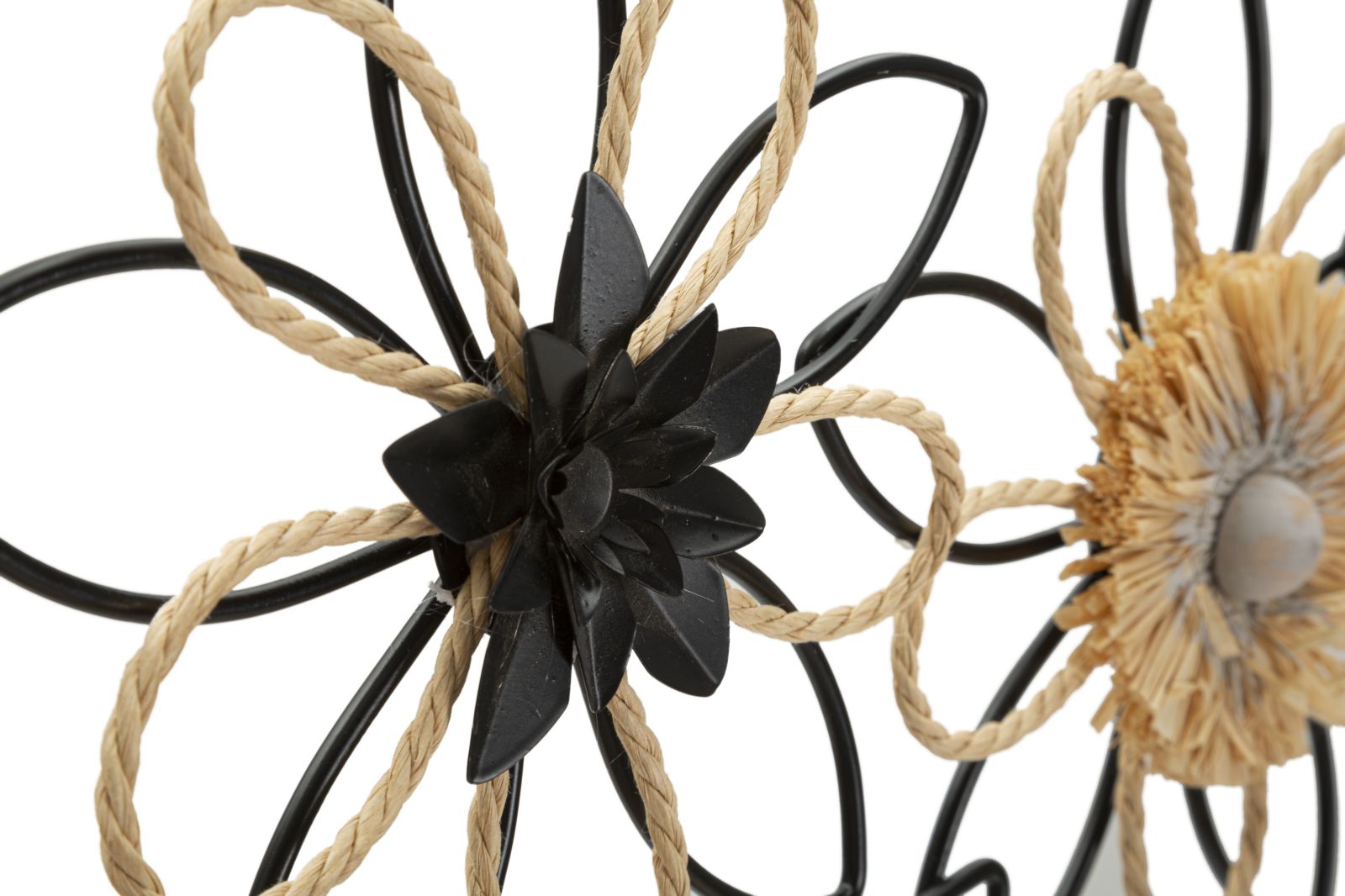 93737f518e4fe3c19c6d25f577cc8204