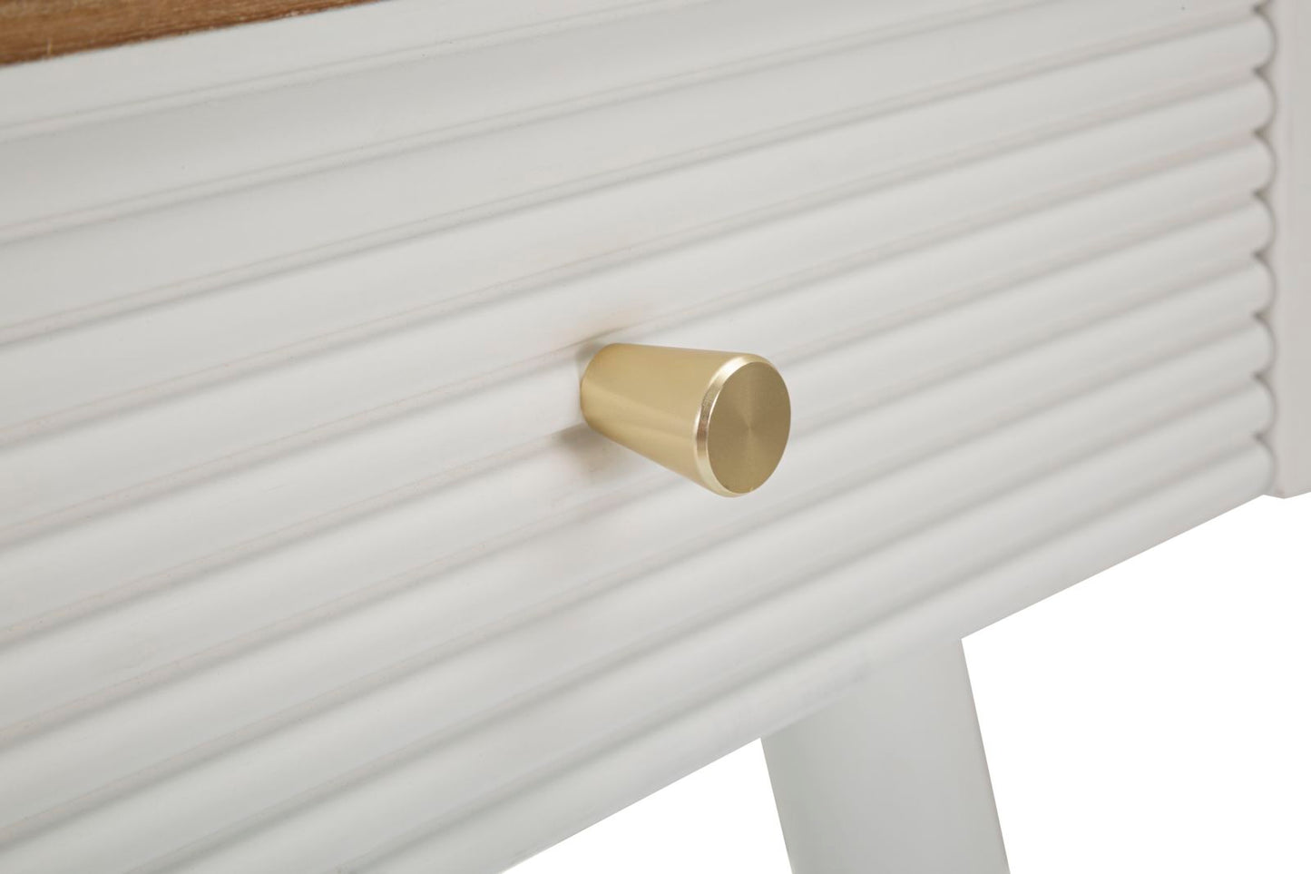 067022da23913a297bd36c36982a0a0d