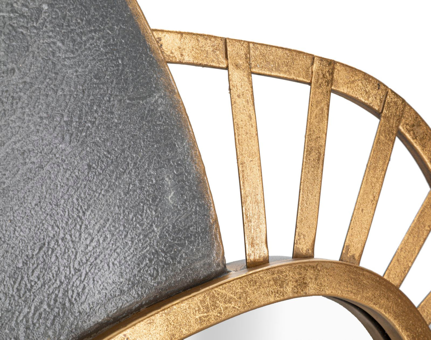 bd8357fc2195fc9bde0d5a6995e449ab