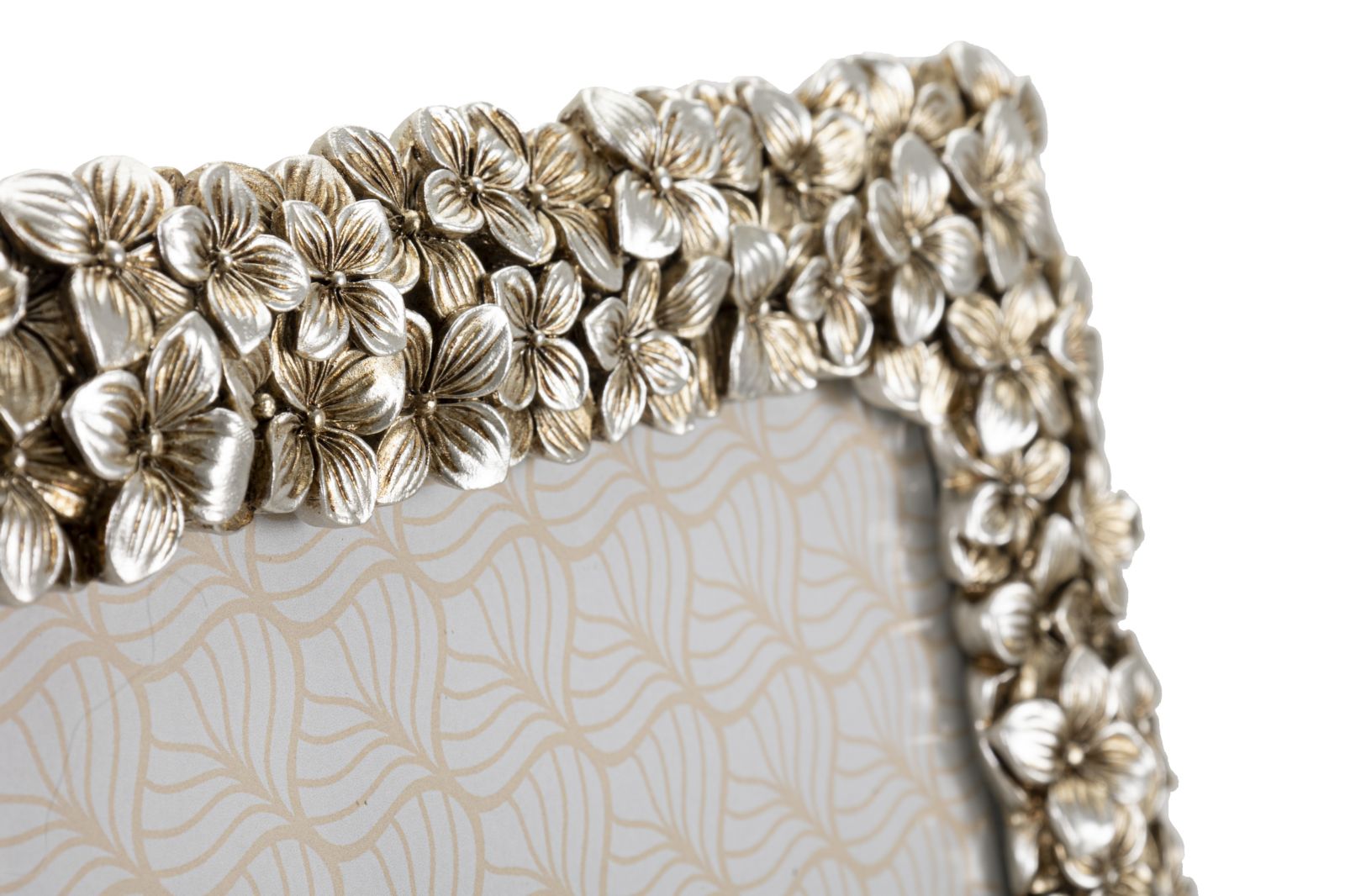 b48bf2ba8ed8369b18521c8be5b4deec