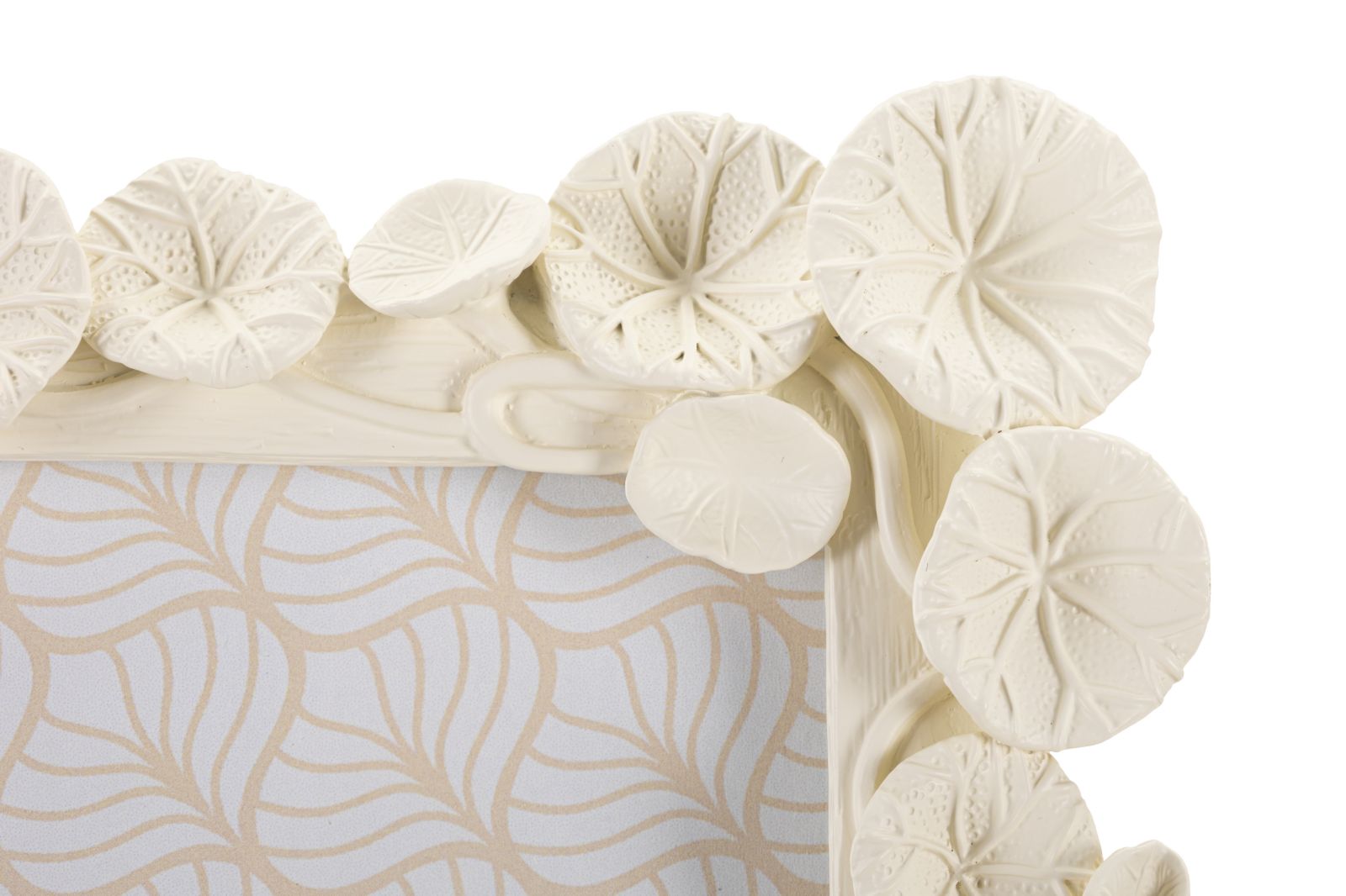 08b9e27da4cdf2886d8894cd66e278e3