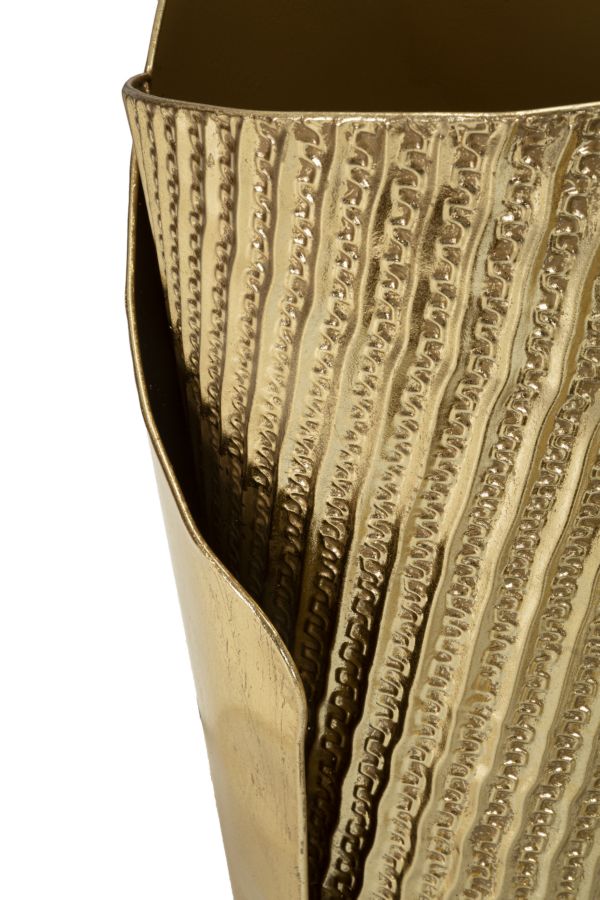 ca86c41045bf025b95bfe0f15ebf6905