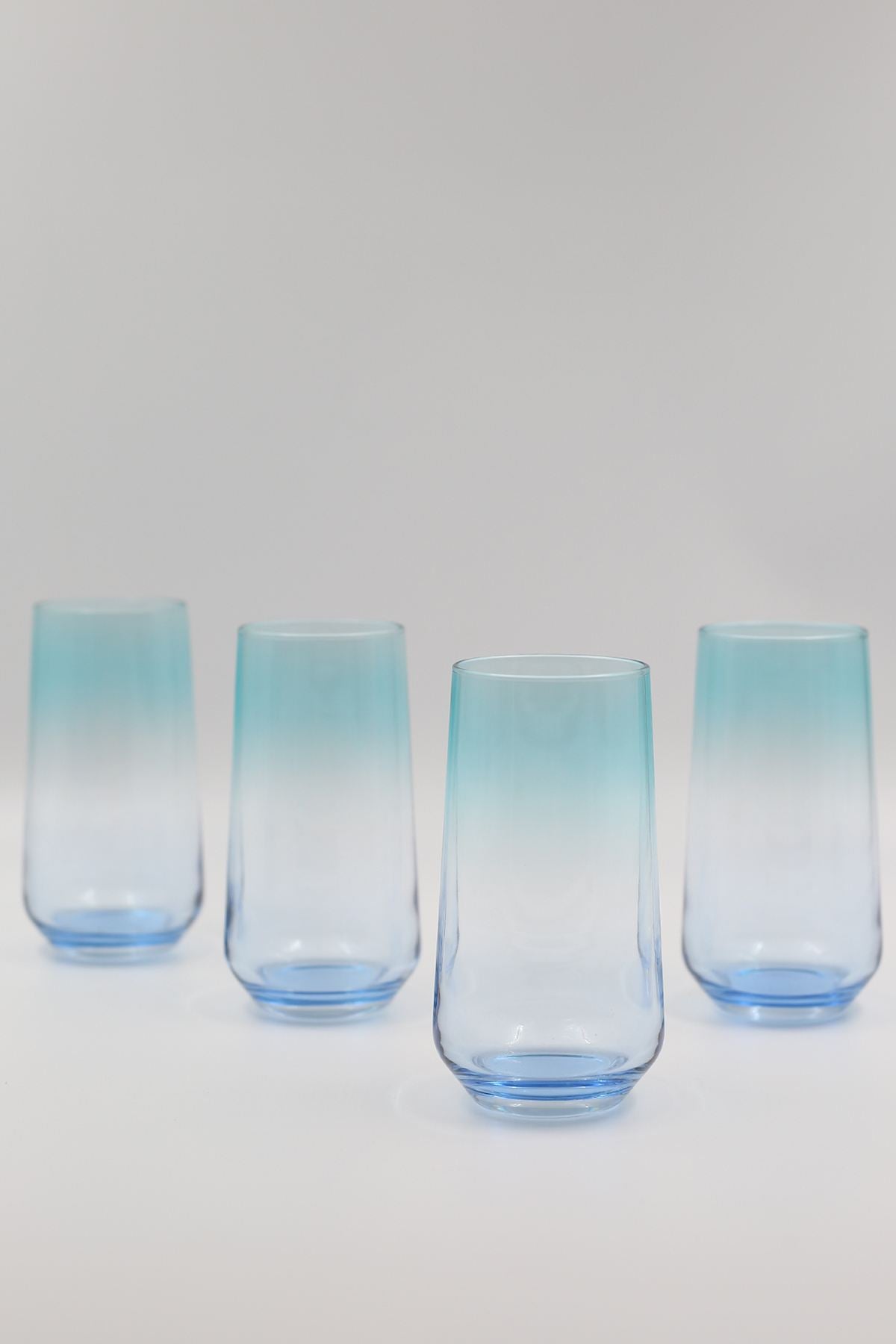 Set čaša (4 komada)
