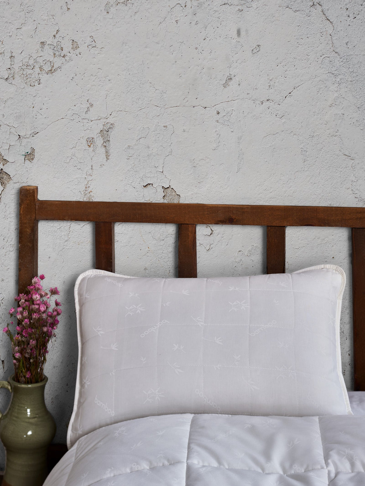 Jastuk JENNIFER 70% PAMUK - 30% BAMBOO 60% Microgel - 40% Bamboo Punjenje Dimenzije: 50 x 70 cm 900 gr, Bambu