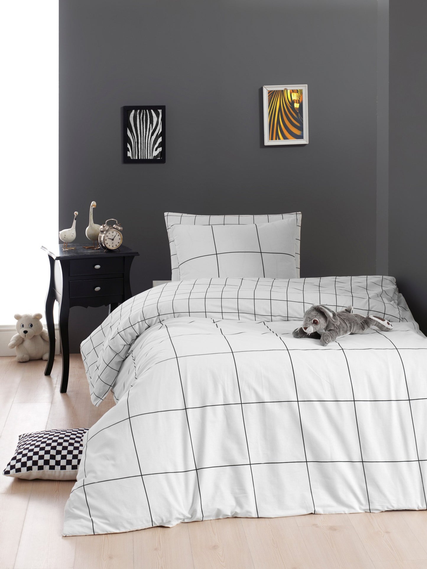 814e7d4b93e924fd5512f5dd9ef333c0