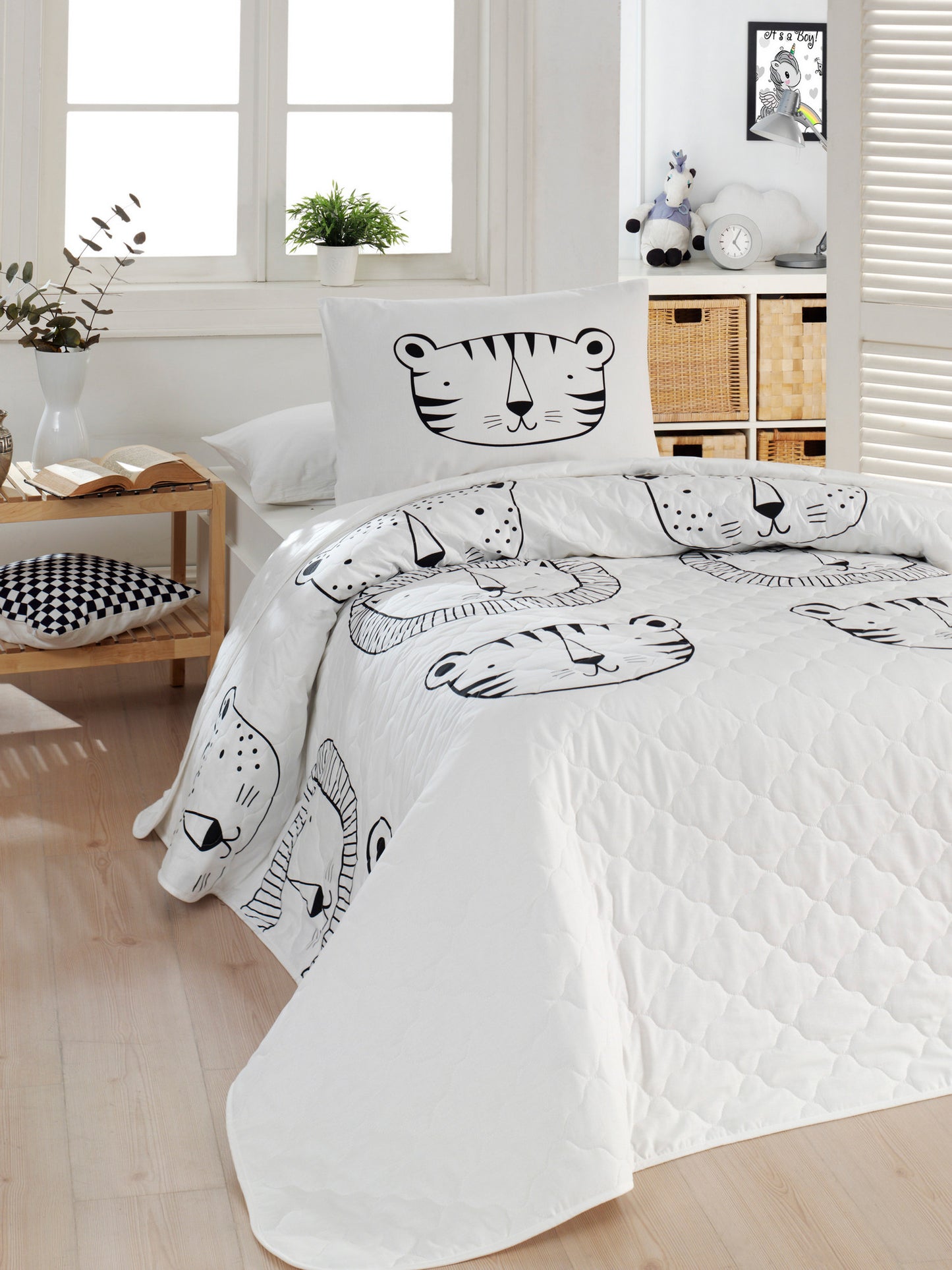 39c87cee852306d3683199772efd112e