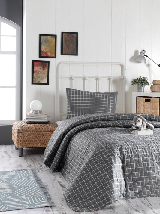 7000b33605ab232f3b5daa72d97d2be4