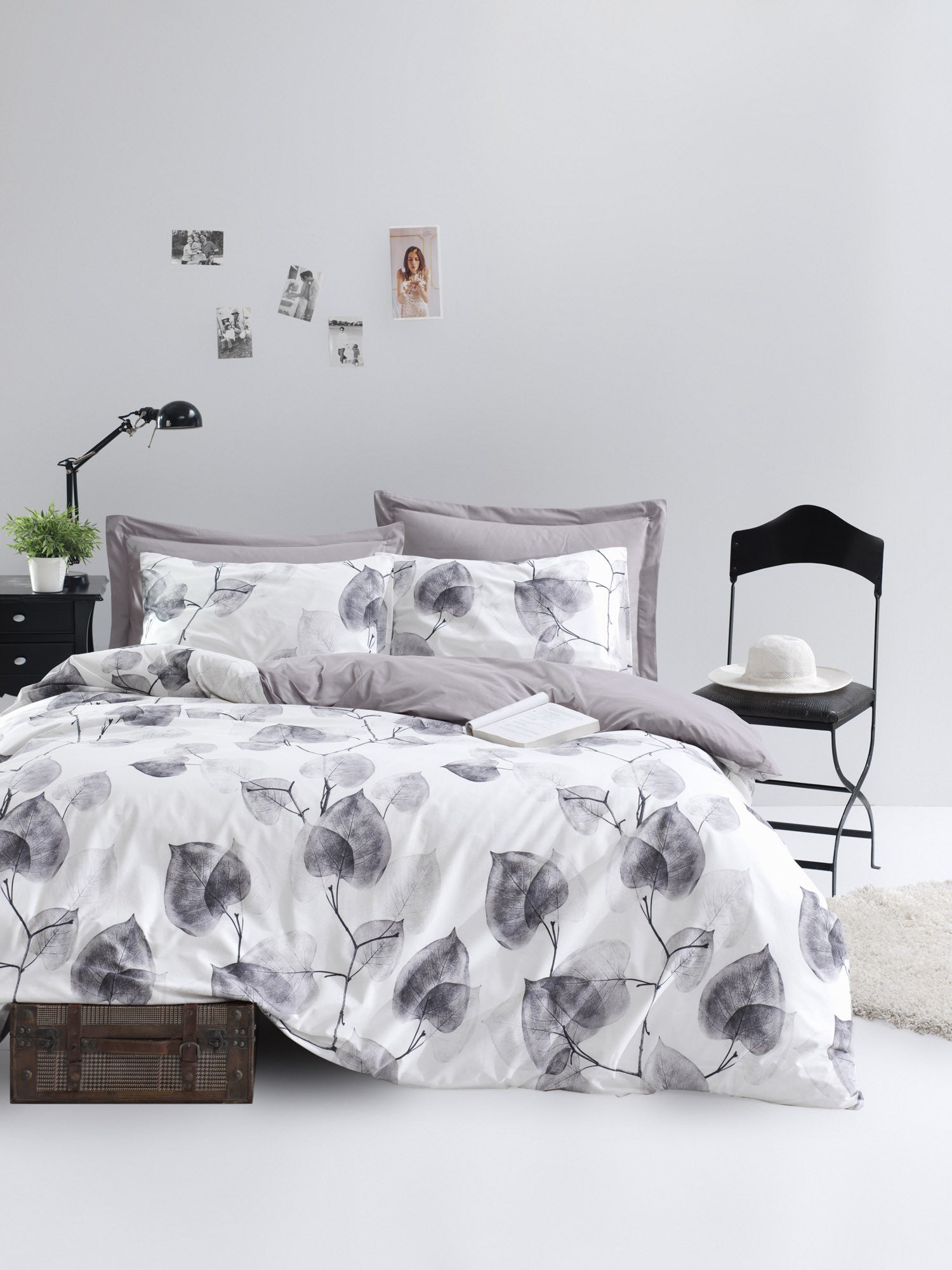 90c9437bd755bc230cd33ab6c3a71672