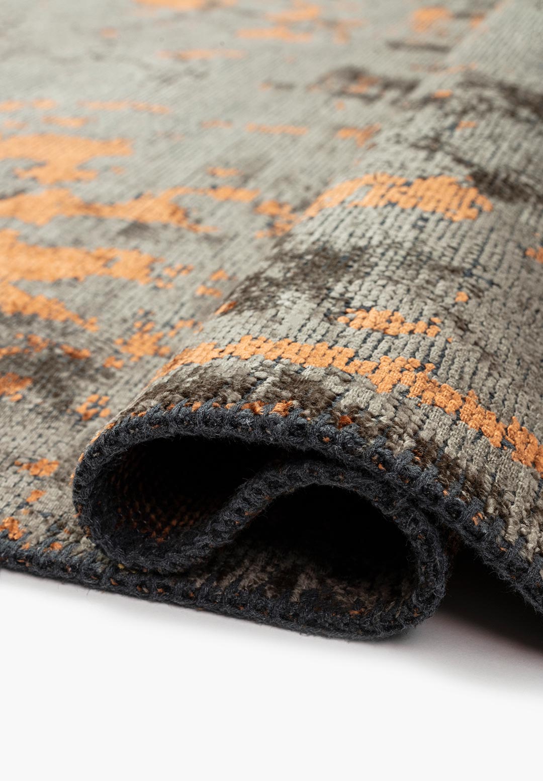 0d50f54c663660bec6650b63df6667e9