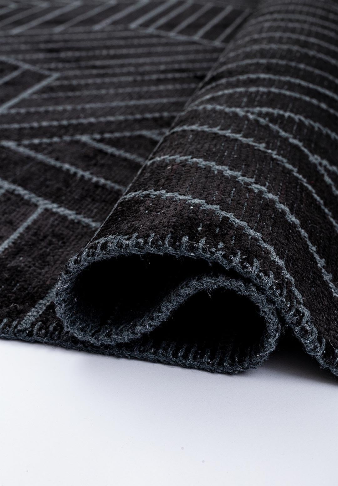 Tepih BERGAMO BLACK, 200 x 300 cm