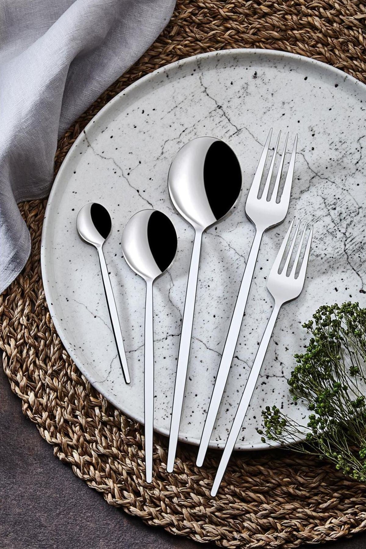 Set pribora za jelo (30 komada) Mokk30