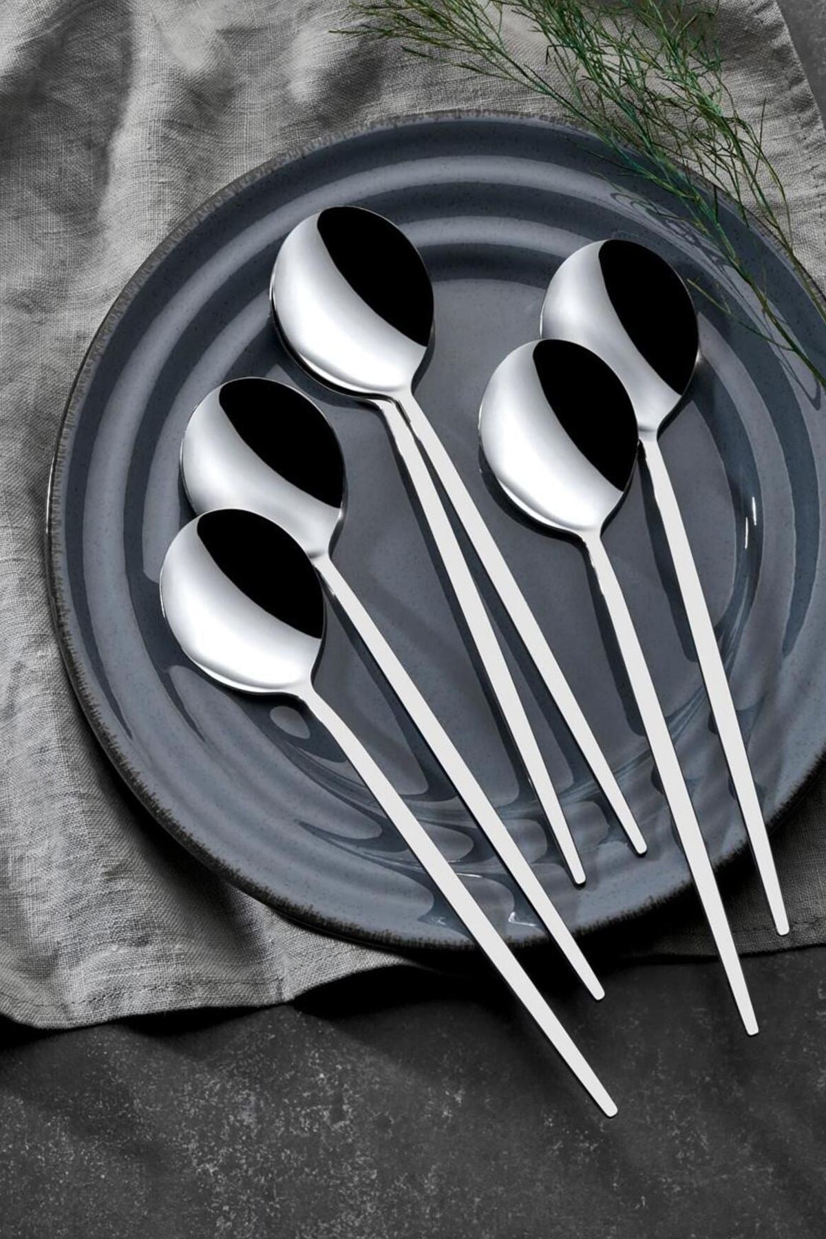 Set pribora za jelo (30 komada) Mokk30