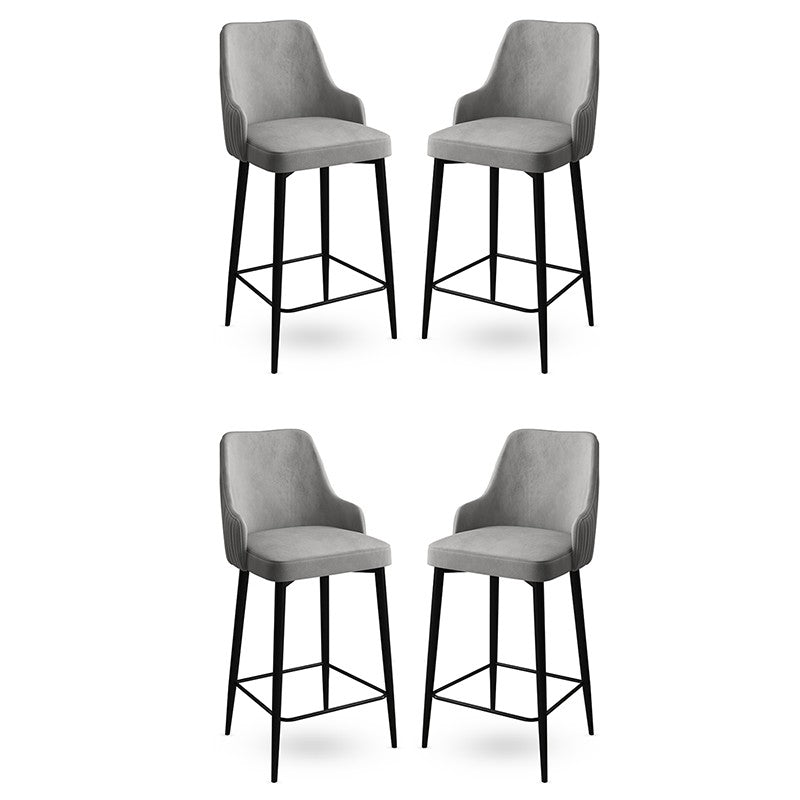 Set barskih stolica (4 komada)