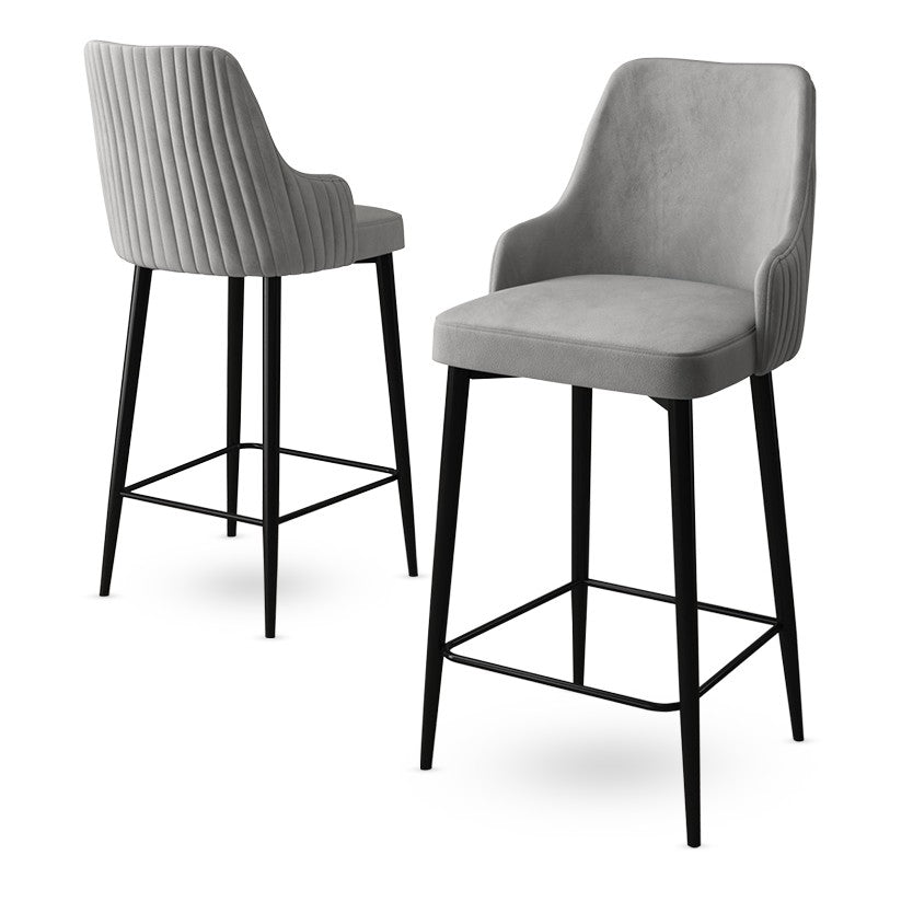 Set barskih stolica (4 komada)