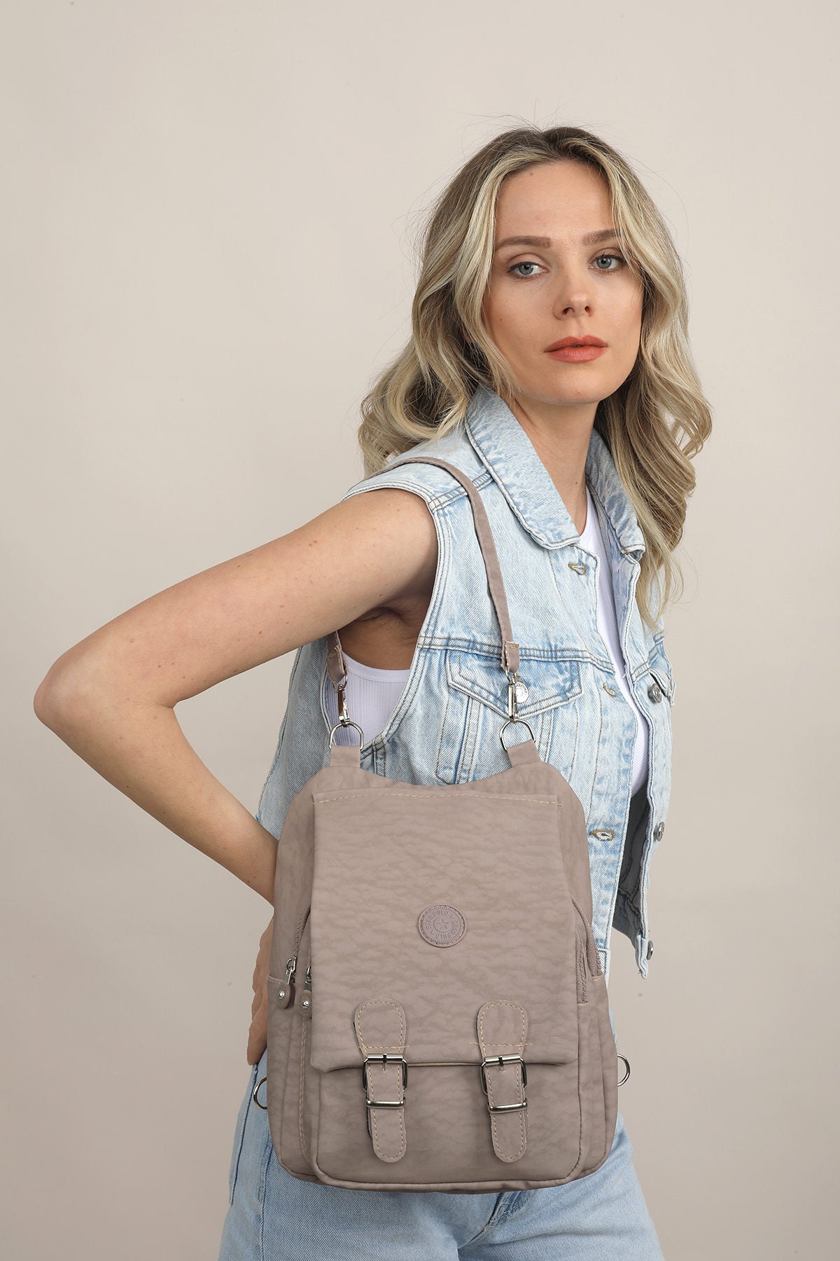 fce26b05cbb1fd8ba47e2f79df1626a4