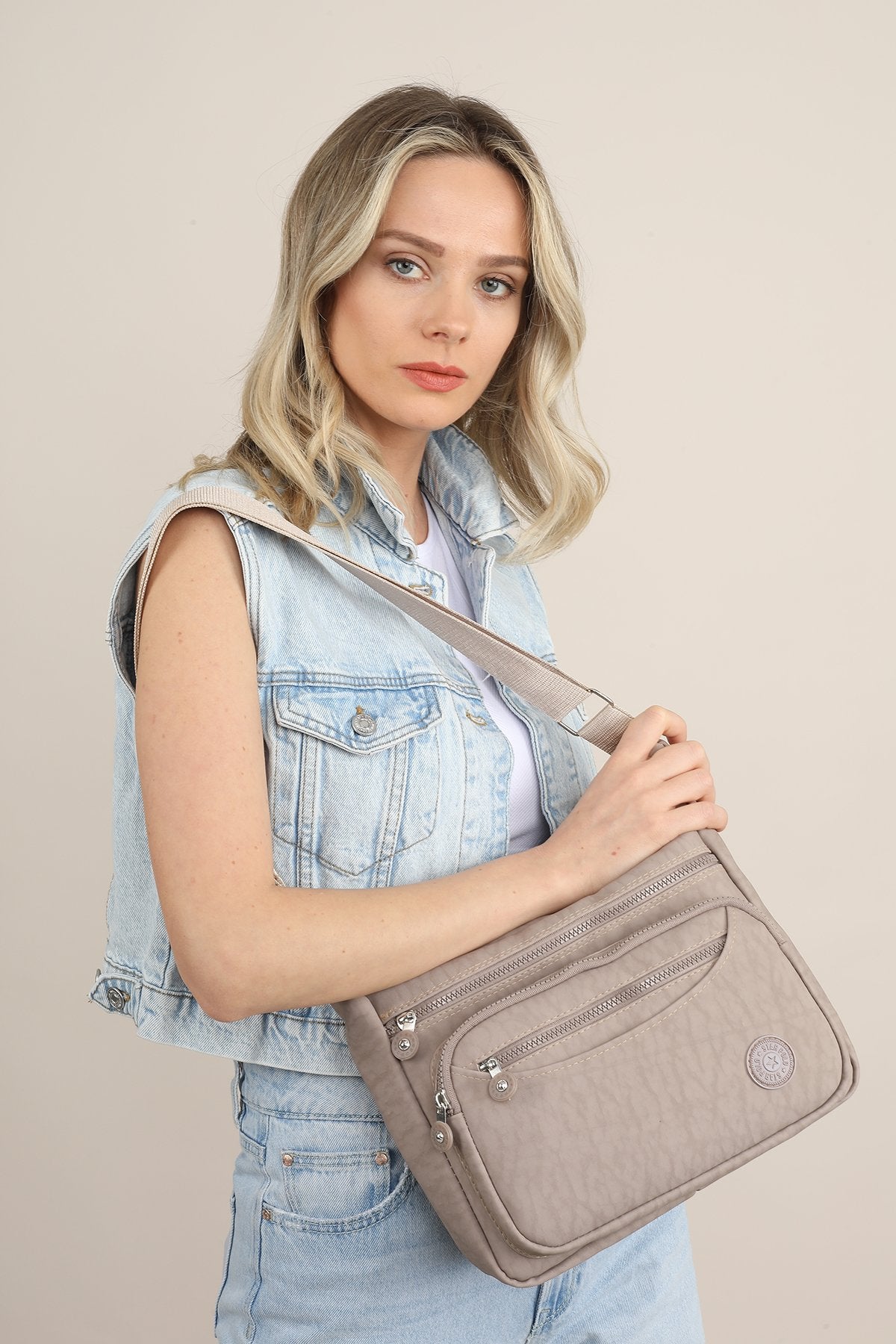 9d5e3f26f6846bb58ca16b2c36d230ba