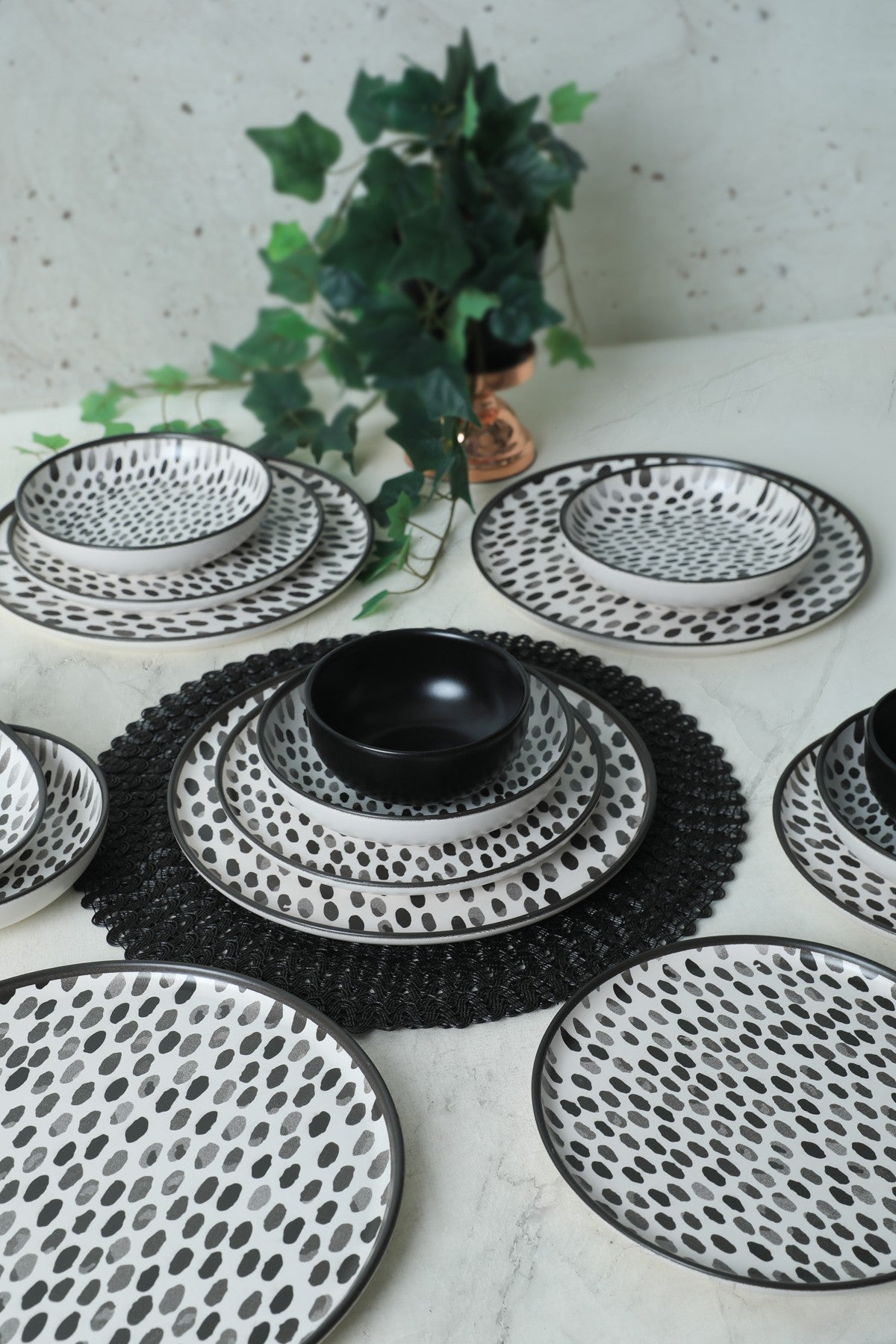 Keramički set (24 komada) RILEY