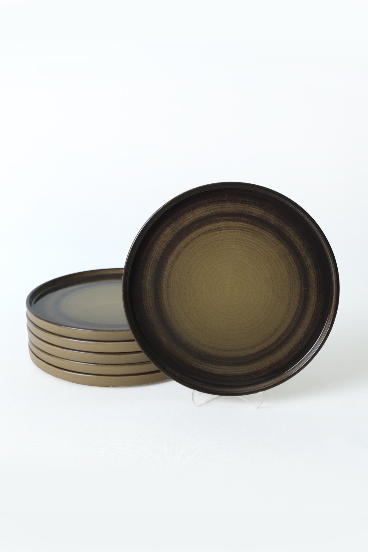 Set servisnih tanjura (6 komada)