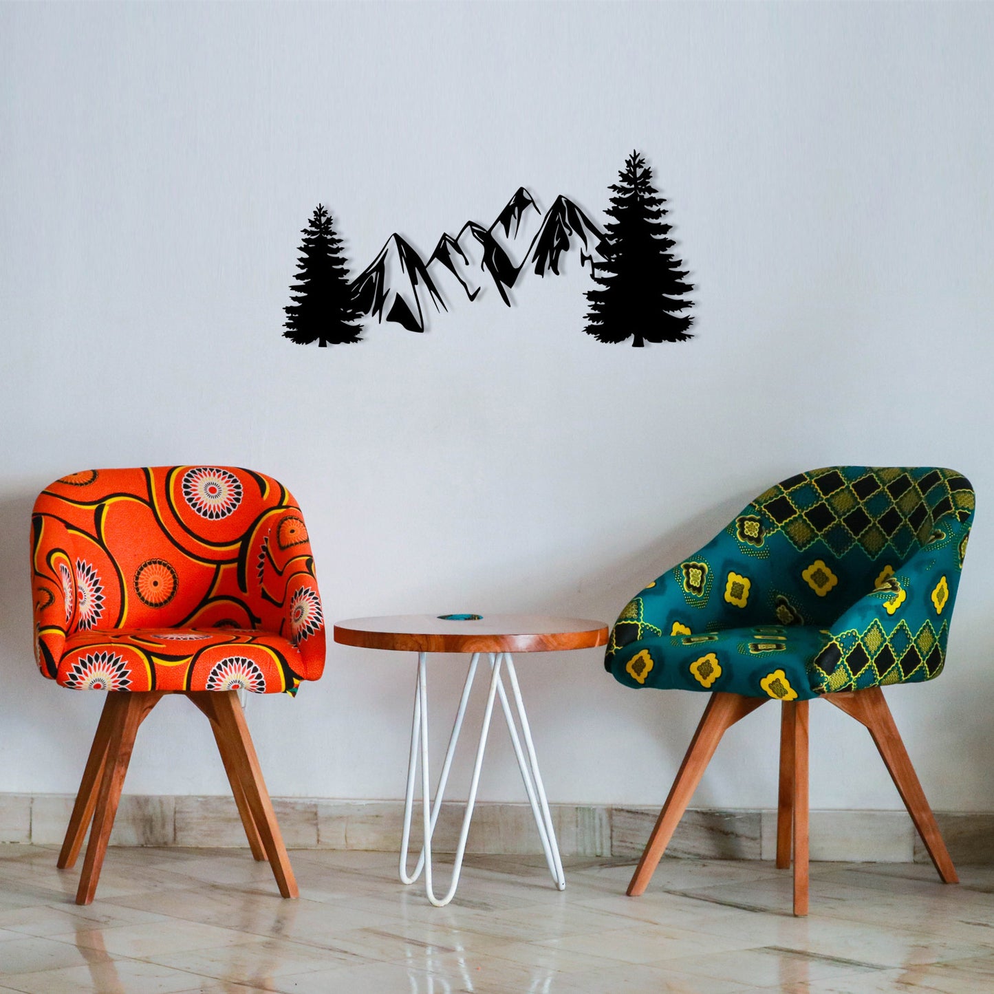 Metalna zidna dekoracija Pine