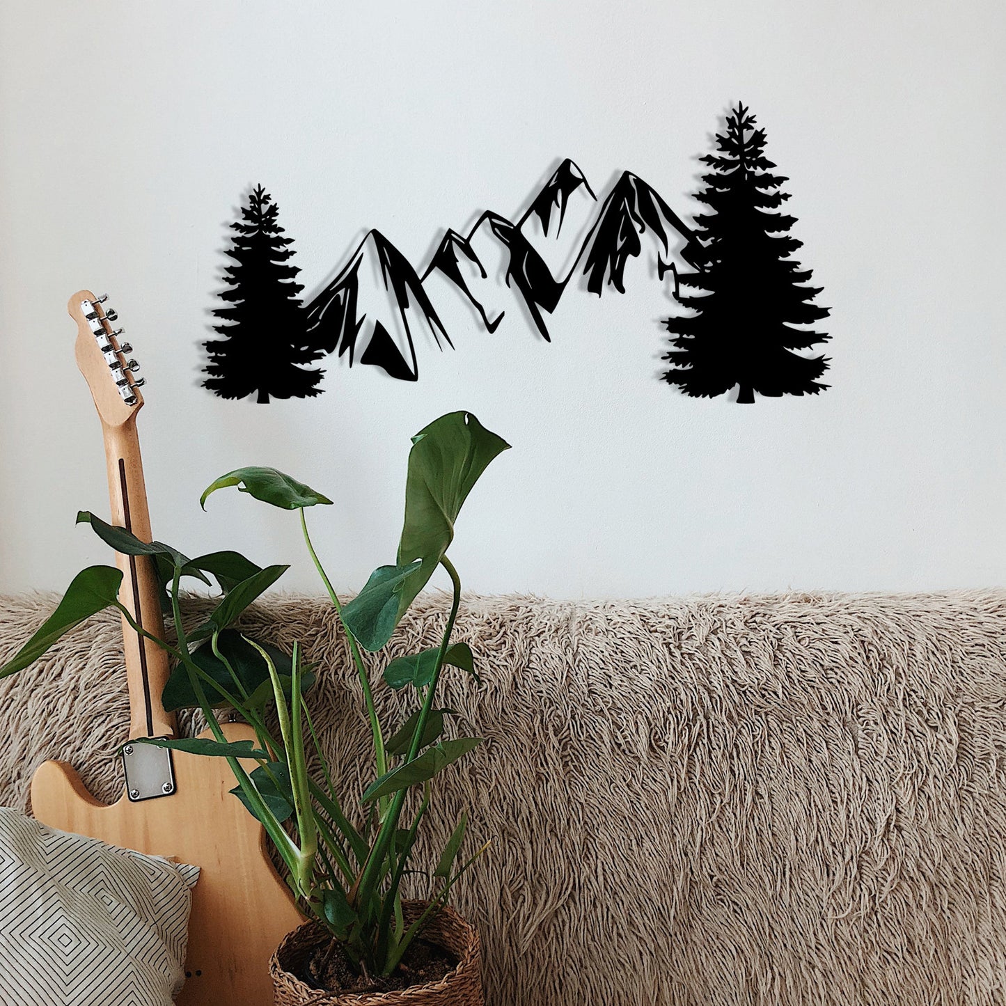 Metalna zidna dekoracija Pine