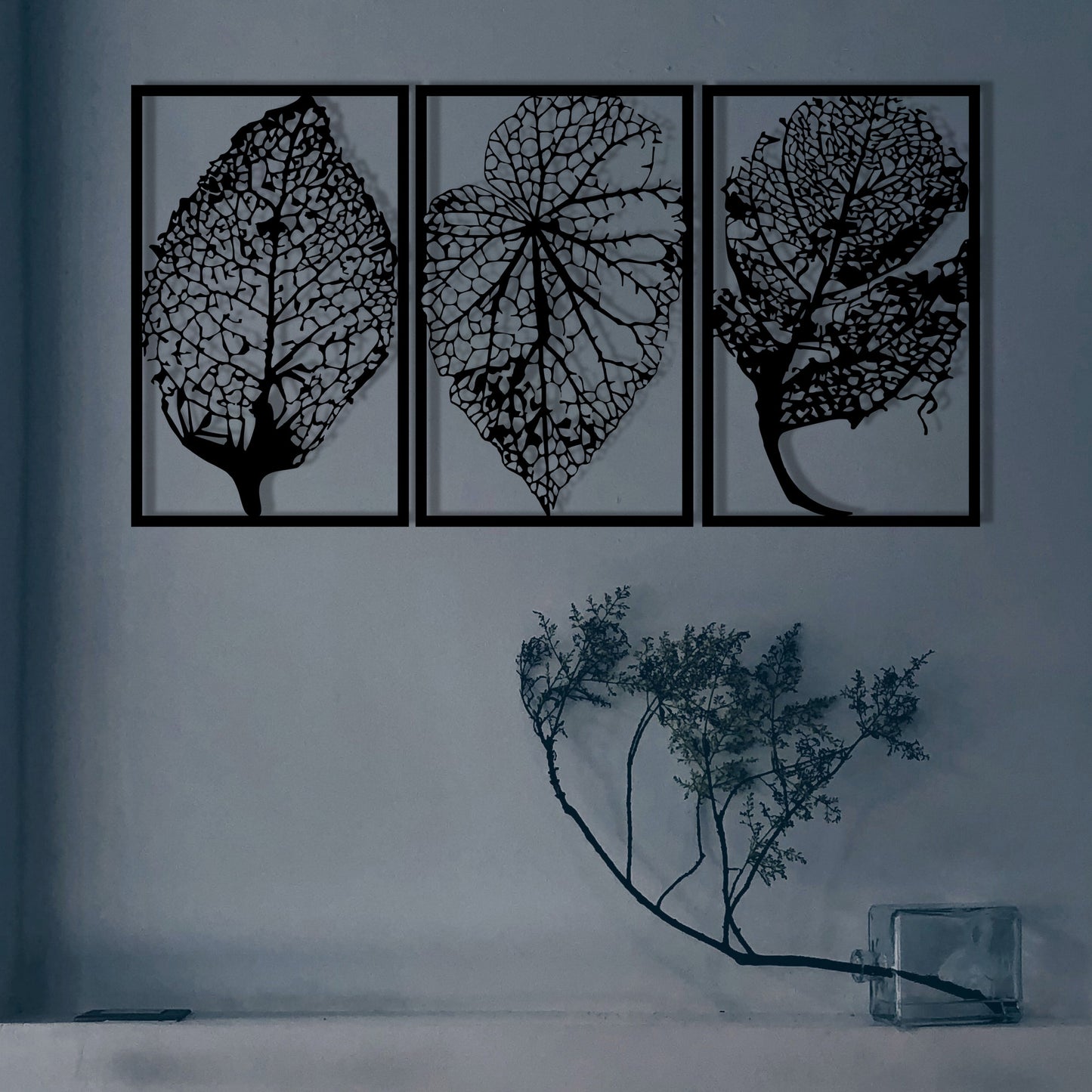 Metalna zidna dekoracija Saye
