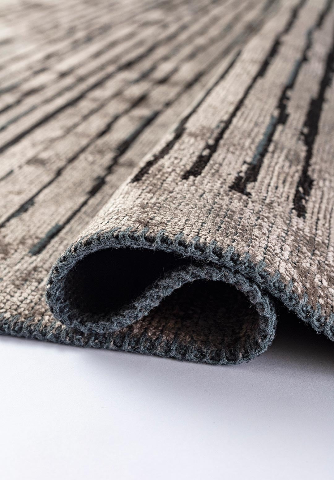Tepih STRIPE BLACK, 240 x 340 cm