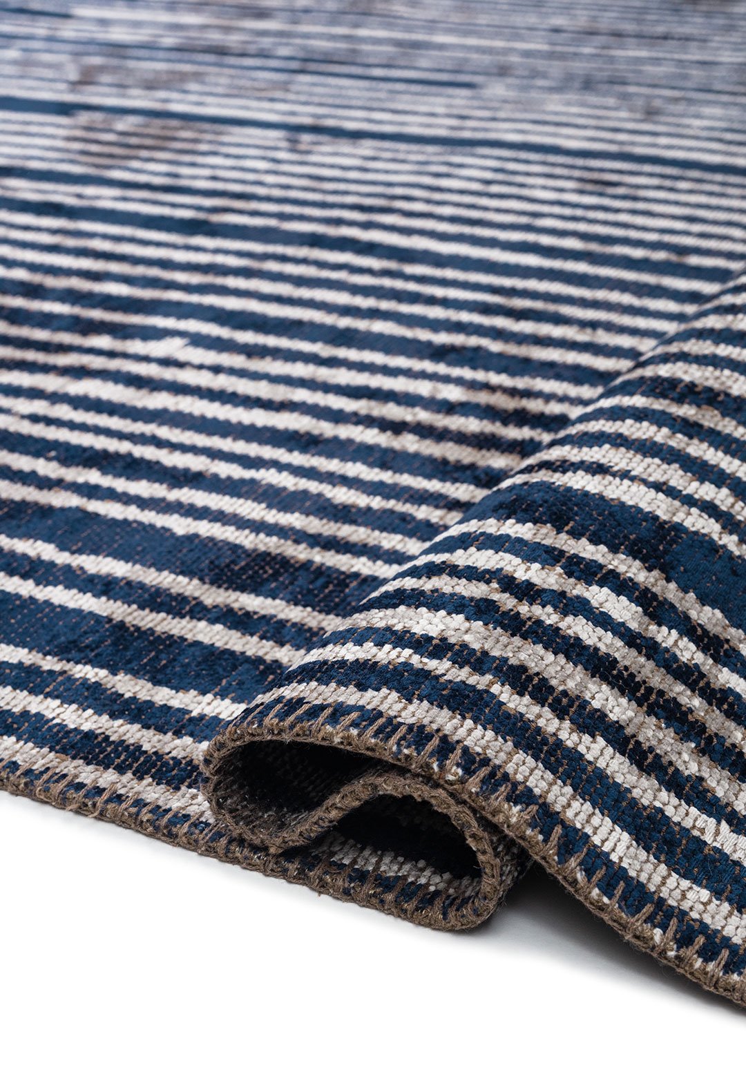 3dd7a9672ebe241936c9f4a2e2313357