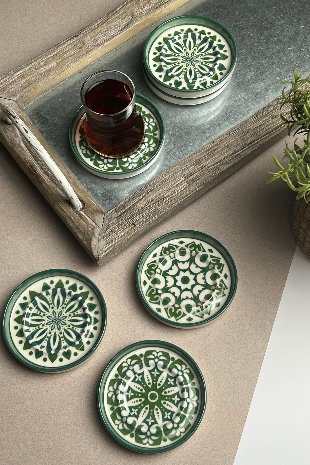 Set tanjurića (6 komada)