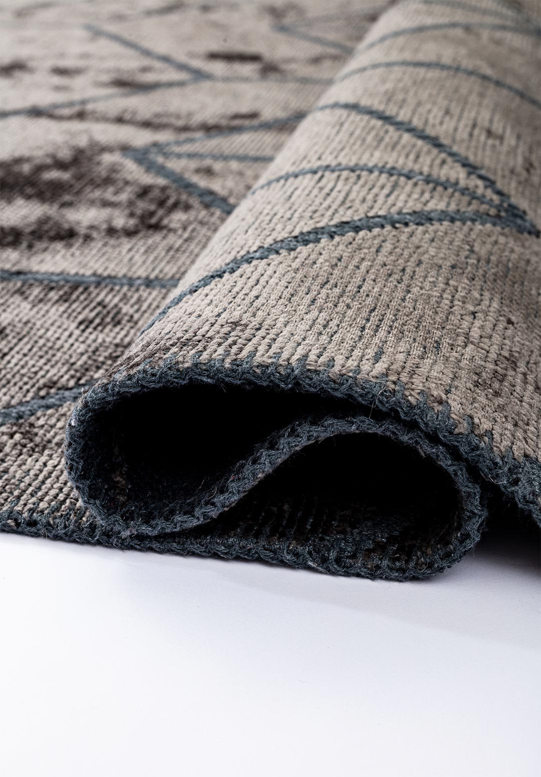 2a7702dff9a80901675fd6c4c8045e63