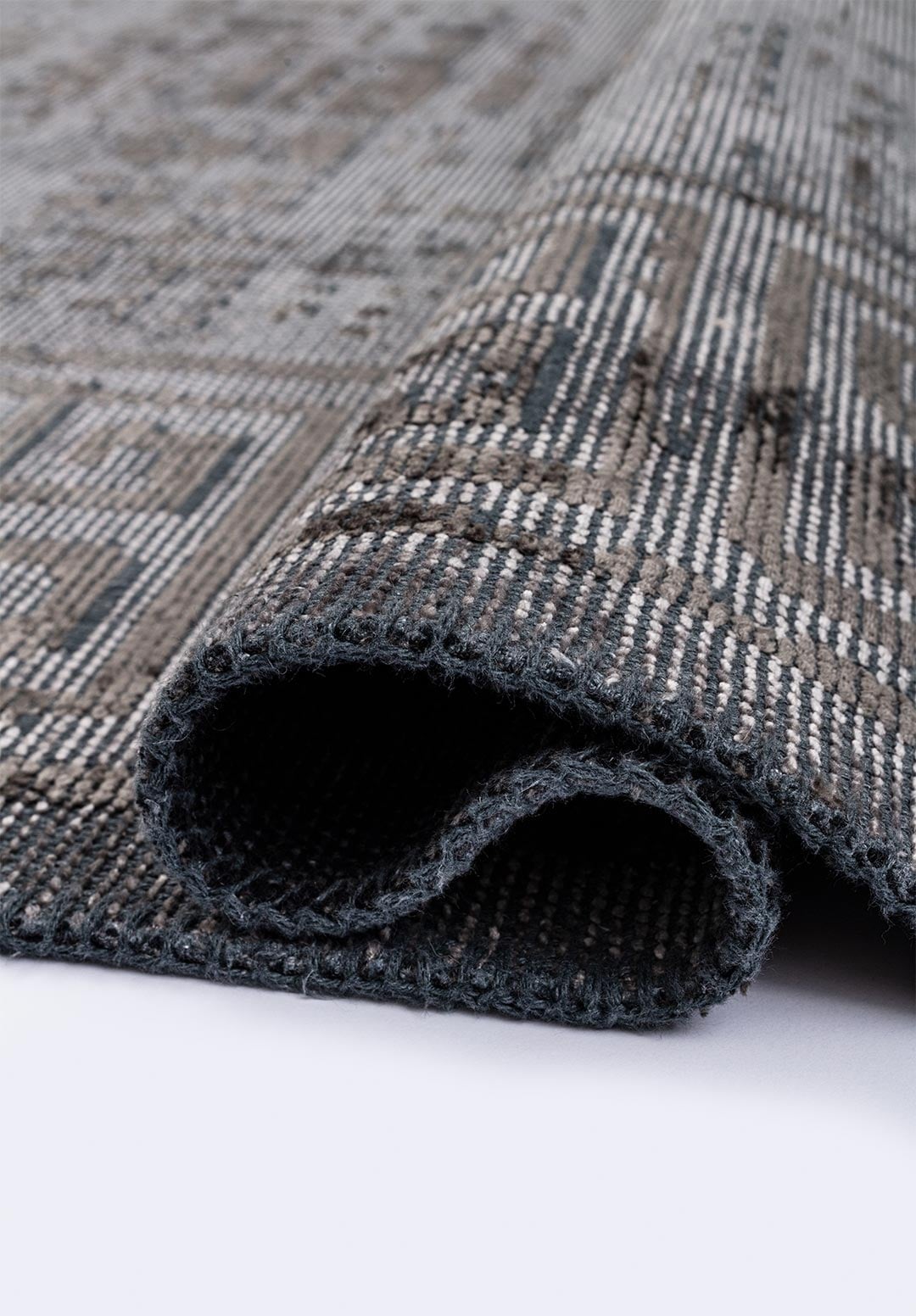 Tepih ANCIENT ANTHRACITE, 240 x 300 cm