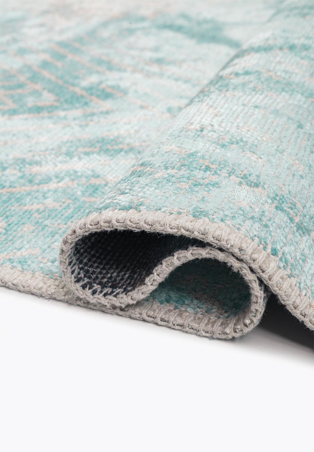 2bc051530da3e76e713c9f40b0def0e0