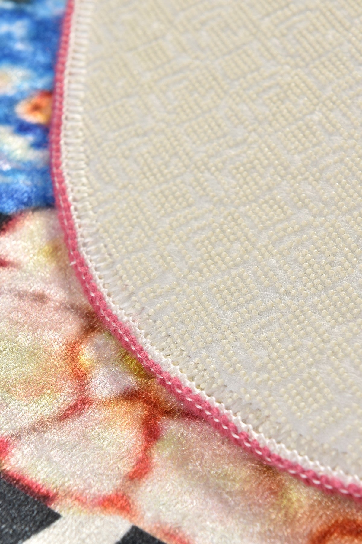 Tepih kupaonski, Loan (100)