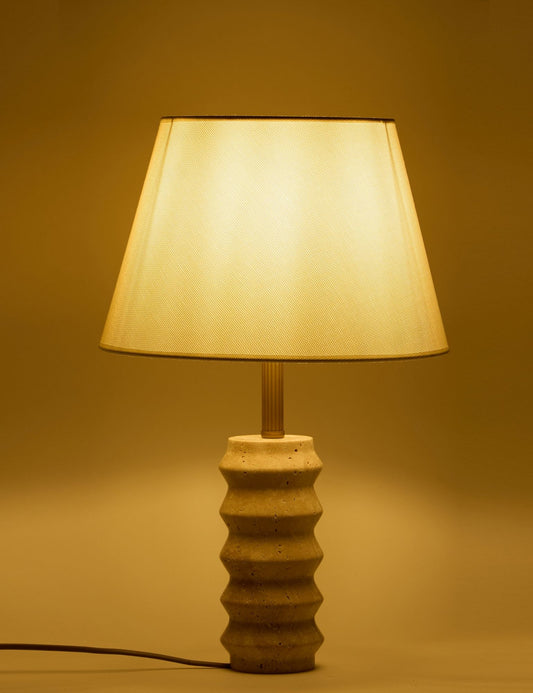Stolna lampa