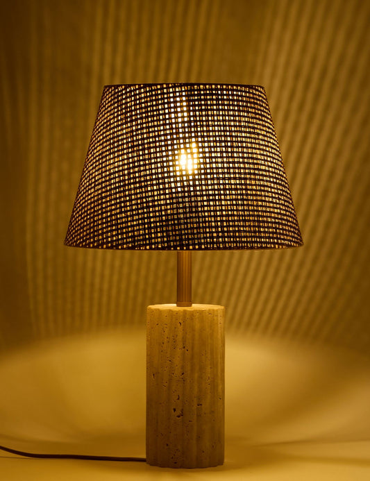 Stolna lampa